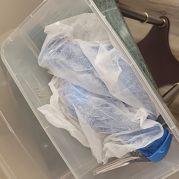 Cape Robin Blue Transparent Stilletos - Picture 10 of 16